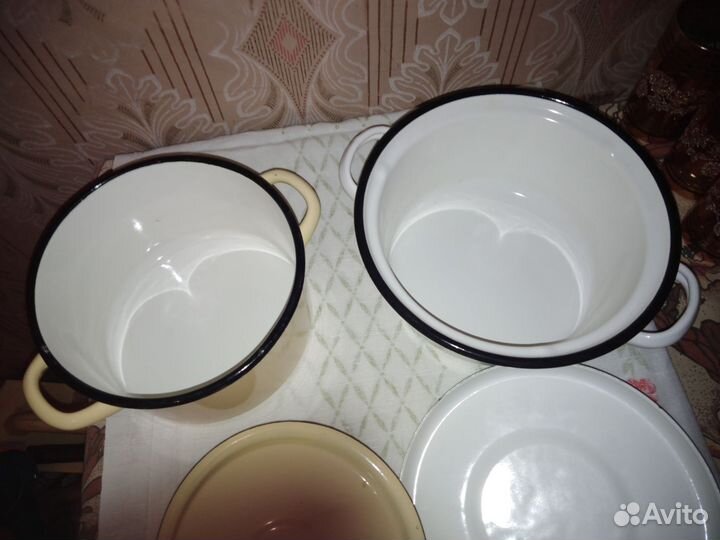 Кастрюля эмалированная СССР новая