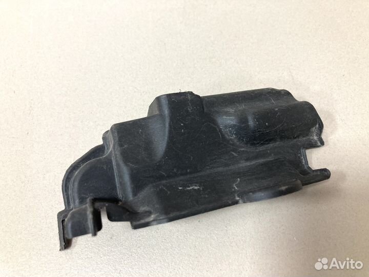 Накладка левого замка двери VAG 5K0837349A