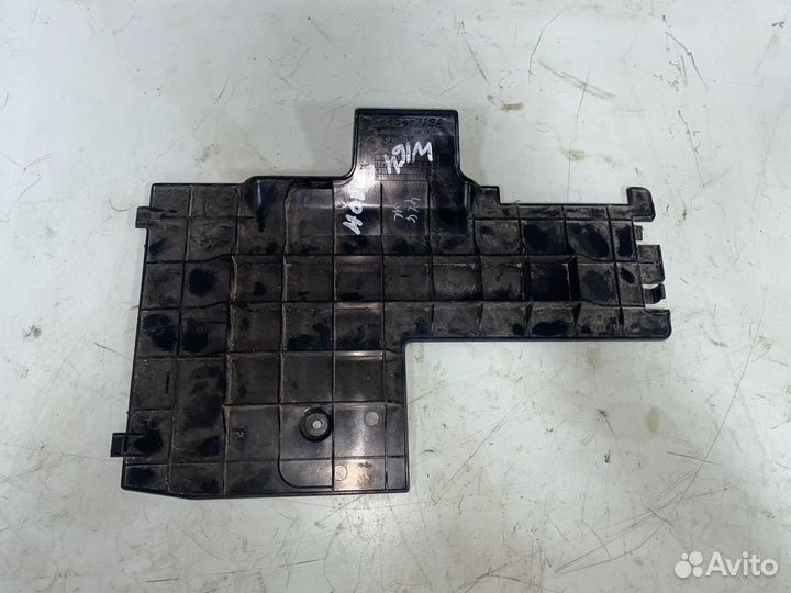 Накладка пола салона Mercedes W164