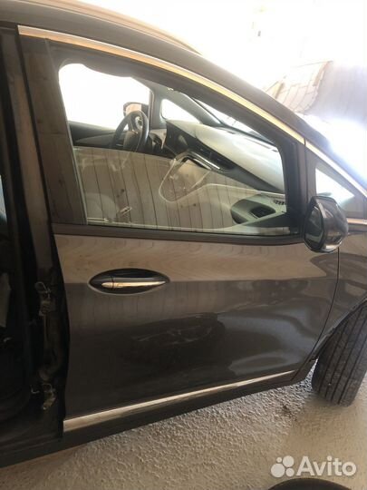 Chevrolet Bolt Шевролет Болт на запчасти