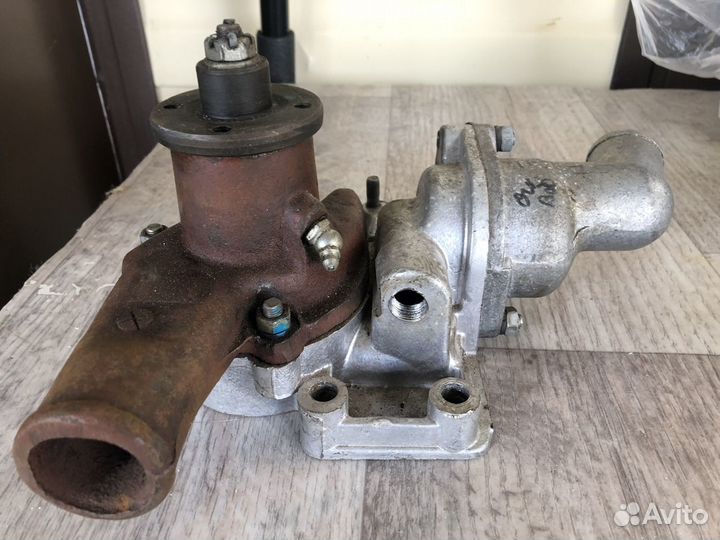 Помпа газ 21 или 2401