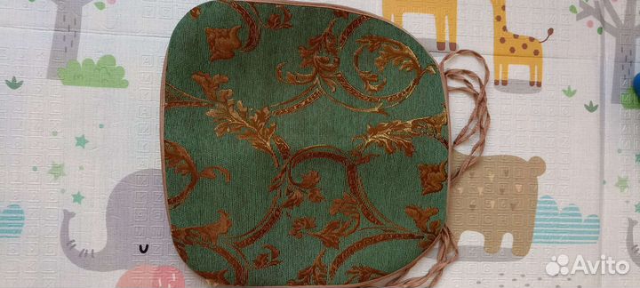 Чехлы на стулья