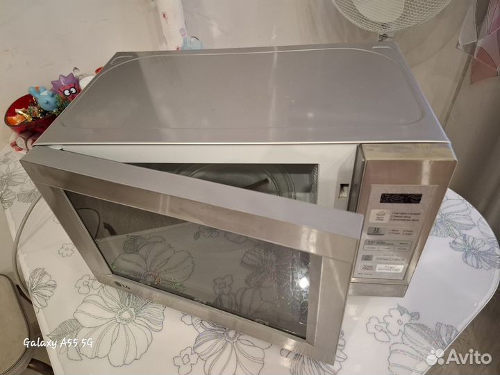 Продам микроволновку бу
