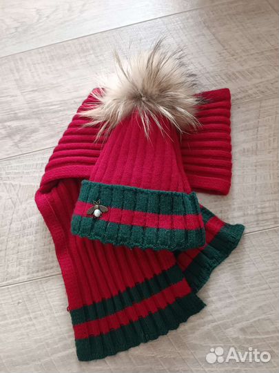Комплект шапка и шарф для девочки