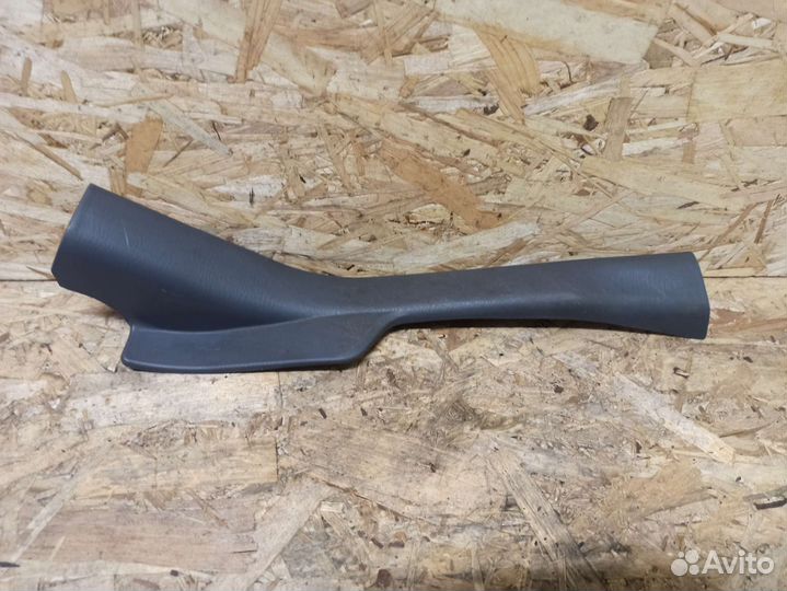 Накладка порога задняя левая Almera Classic