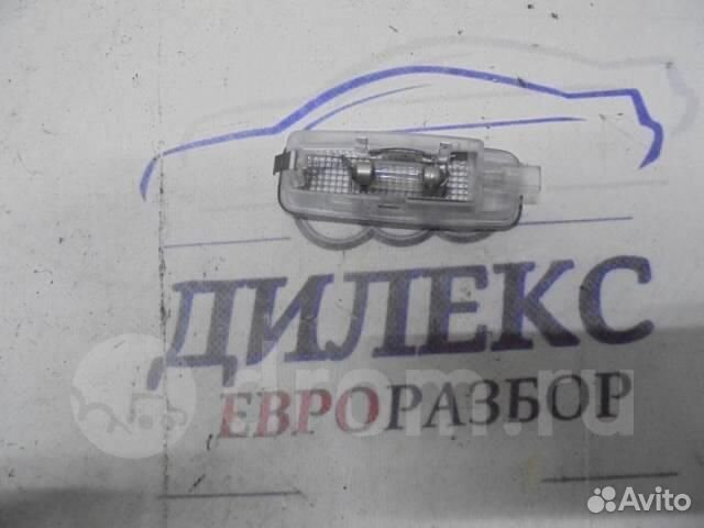 Плафон салонный Audi Allroad quattro 2000-2005