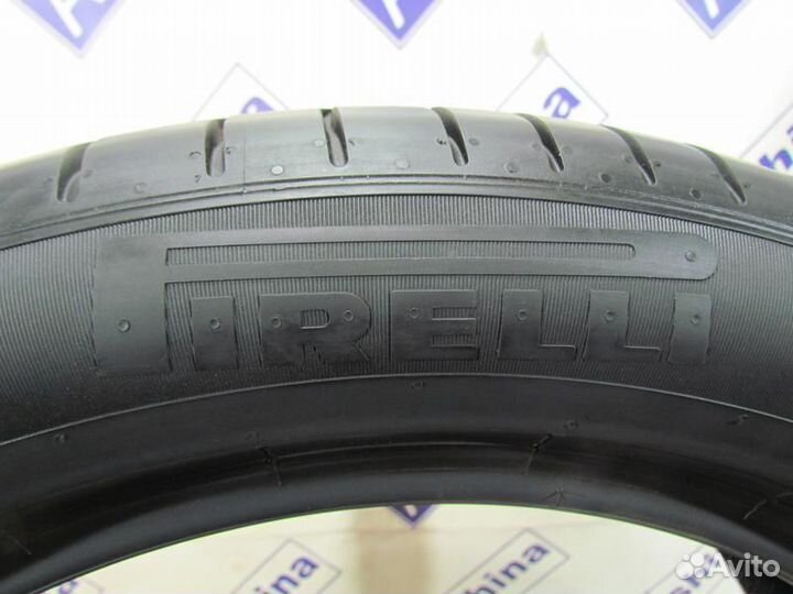 Pirelli P Zero PZ4 235/50 R19 102Q