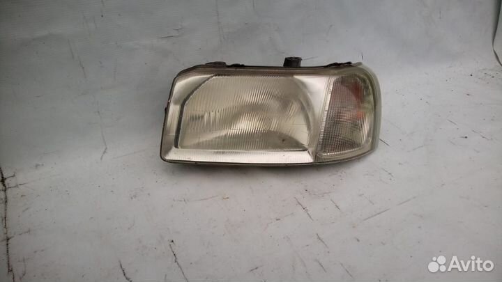 Land Rover Freelander 1 фара передняя