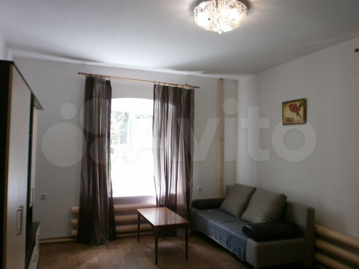 2-к. квартира, 56 м², 1/2 эт.