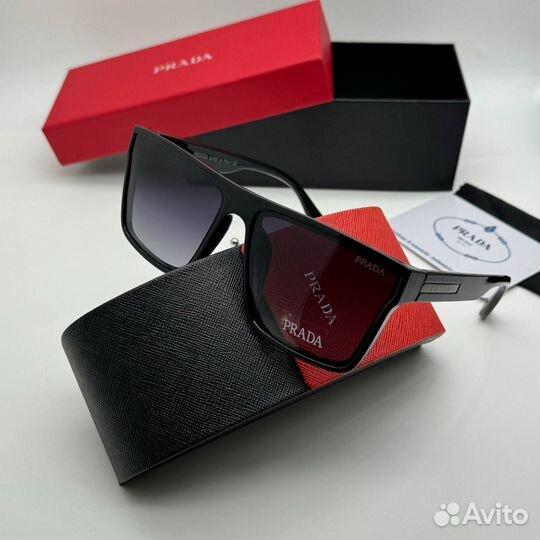 Солнцезащитные очки prada