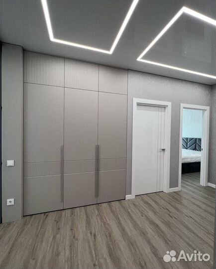 Кухонный гарнитур в наличии