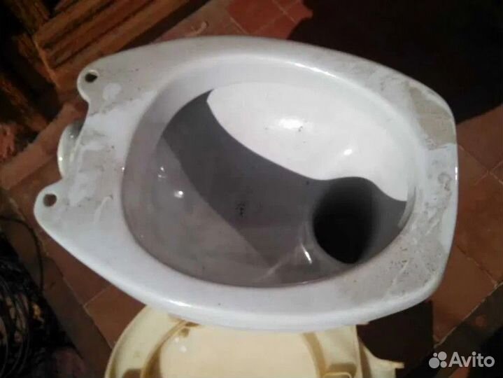 Унитаз без бачка