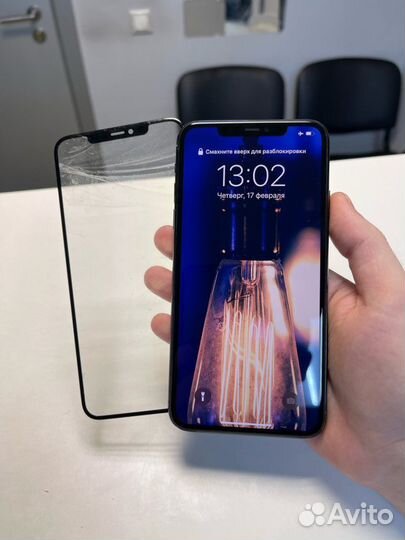 Разблокировка iPhone после мошеничевства или код