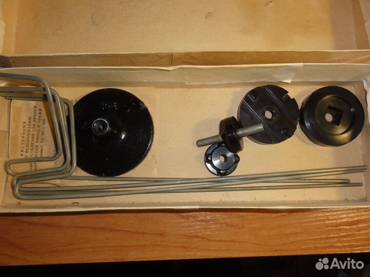 Приспособление для ручной перемотки ниток и пряжи