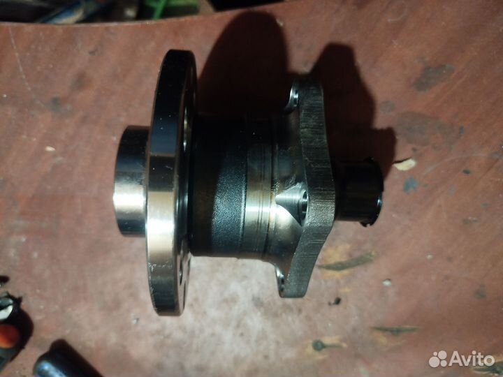 Задняя ступица Passat 5