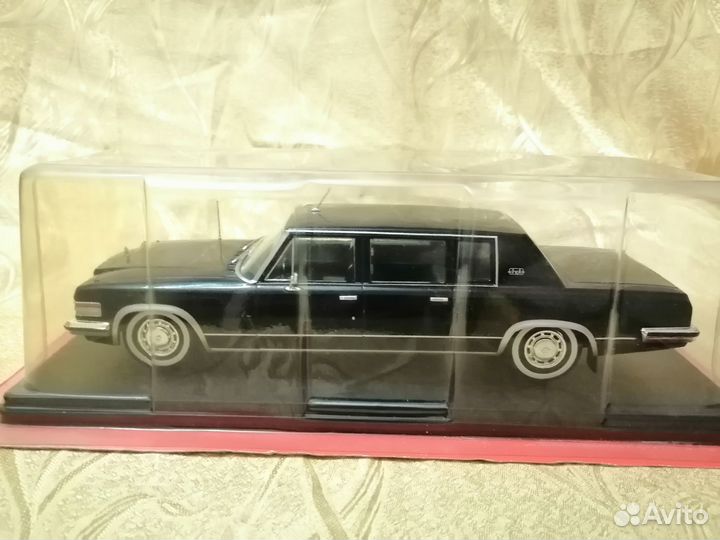 Модель ЗИЛ-4104 «Лимузин» в масштабе 1:24