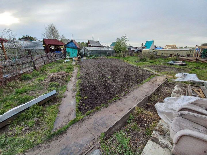 Дача 24 м² на участке 6,4 сот.