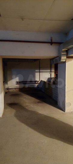 Машиноместо, 16 м²