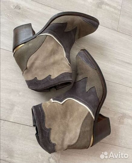 Казаки Nubikk, стиль Countri