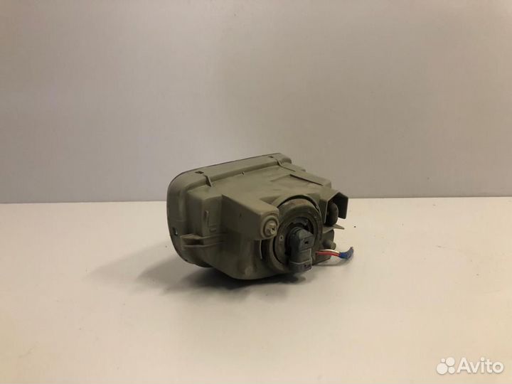 Фара противотуманная левая Toyota Land Cruiser J10