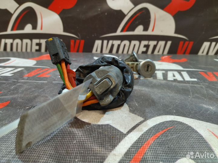 Замок зажигания на renault logan 1
