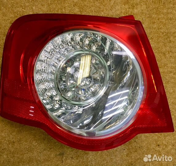 Фонарь задний левый volkswagen passat