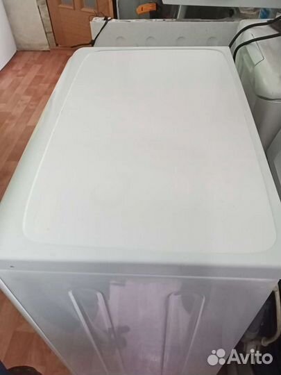 Indesit 4kg