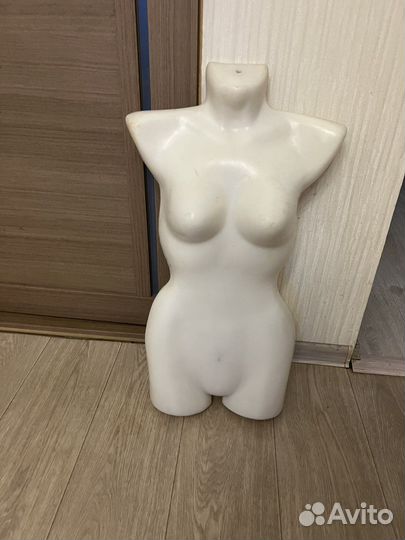 Манекены женские