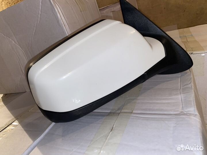 Зеркала боковые LADA granta цвет белый