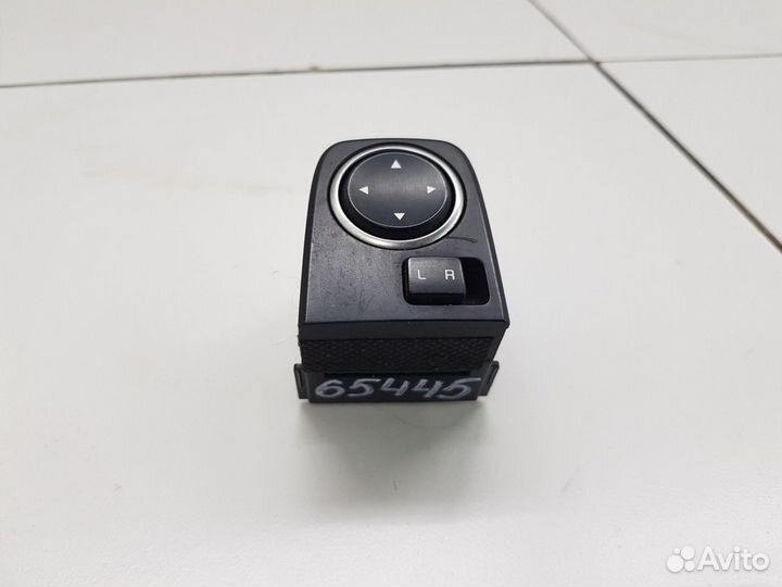 Переключатель регулировки зеркала (Kia Ceed III)