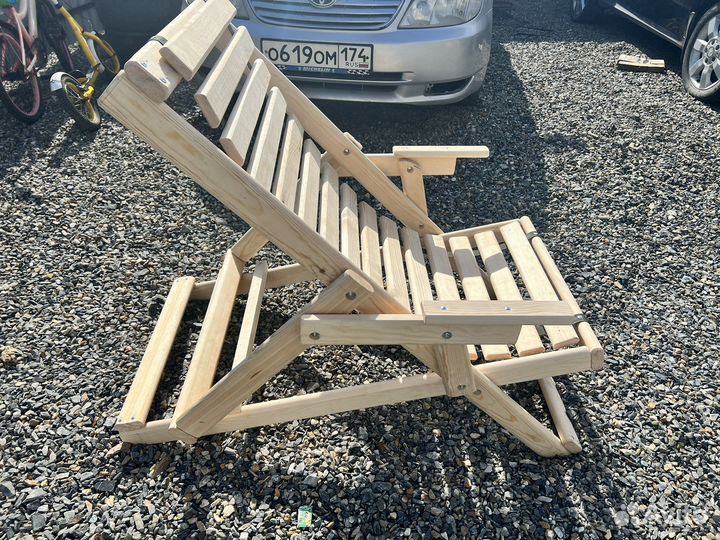 Шезлонг деревянный