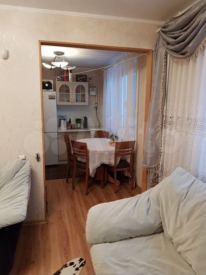 4-к. квартира, 102,5 м², 3/5 эт.