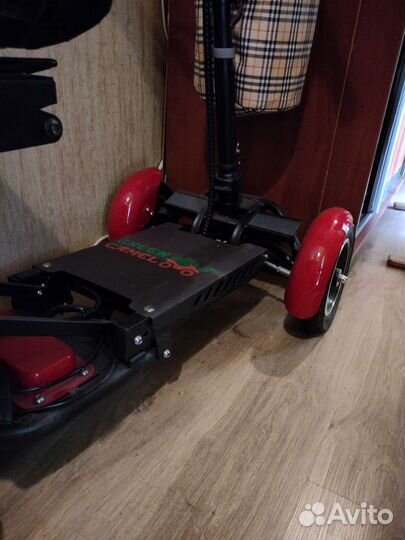 Электросамокат GreenCamel Colt 501