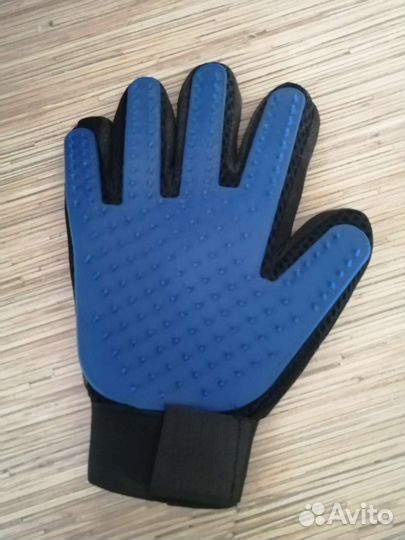 Перчатка-рукавичка для вычесывания