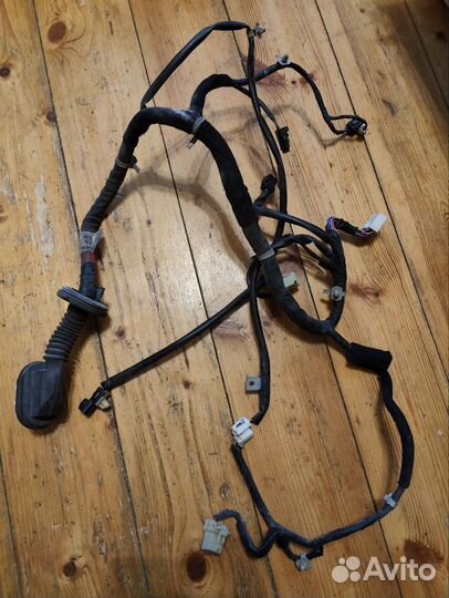 Проводка двери передней левой Kia Magentis 1 2.5ат