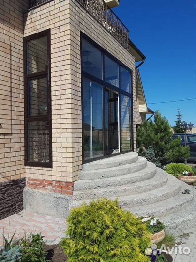 Входная группа двери