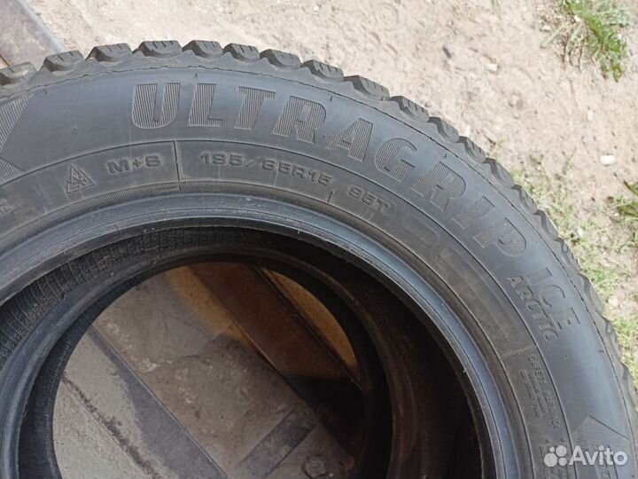 Goodyear Ultragrip Ice Arctic 195/65 R15 95T