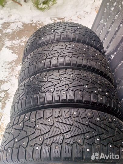 Pirelli Ice Zero 185/65 R15 98T