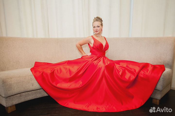 Вечернее платье в пол