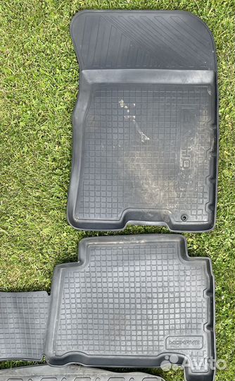 Автомобильные коврики