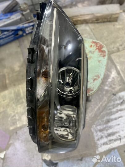 Фары volkswagen jetta 6