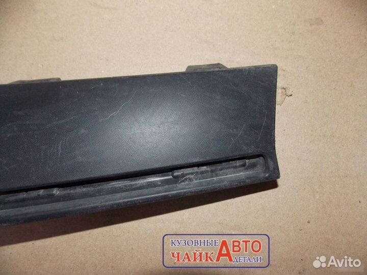 Решетка радиатора Renault Logan 2 2018