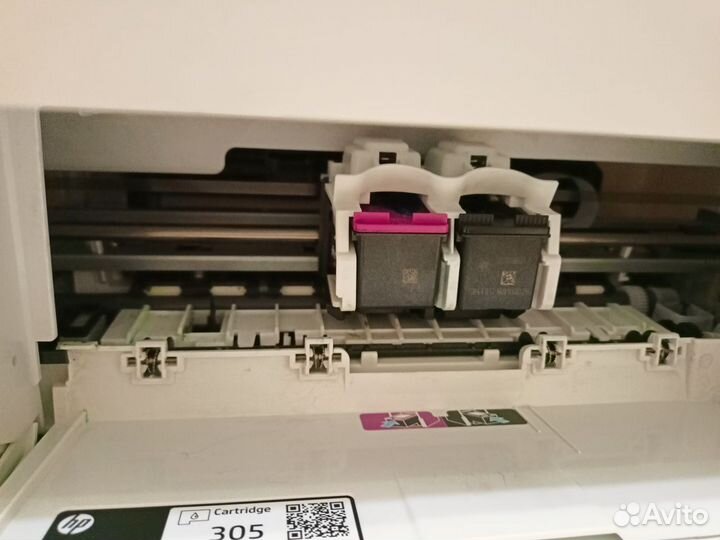 Принтер HP DeskJet2300 All-in-One