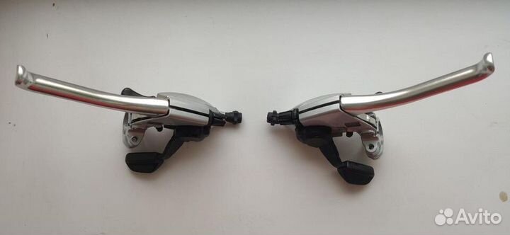 Комборучки (перекл.+торм.) 8x3 Shimano ST-R221/225