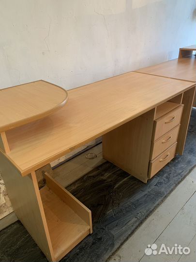 Продам компютерный стол