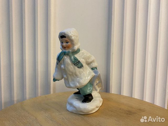 Статуэтка Девочка с санками Старый Киев СССР