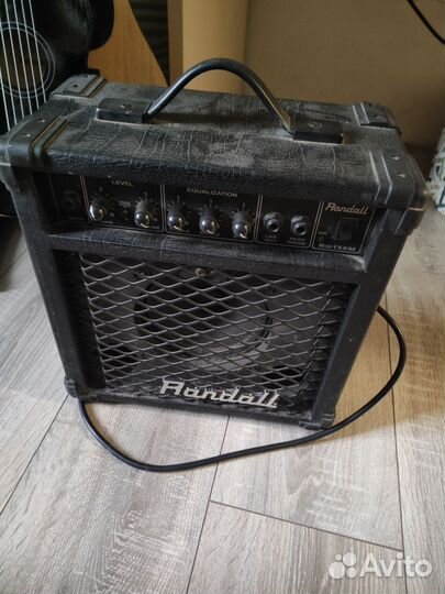 Комбоусилитель