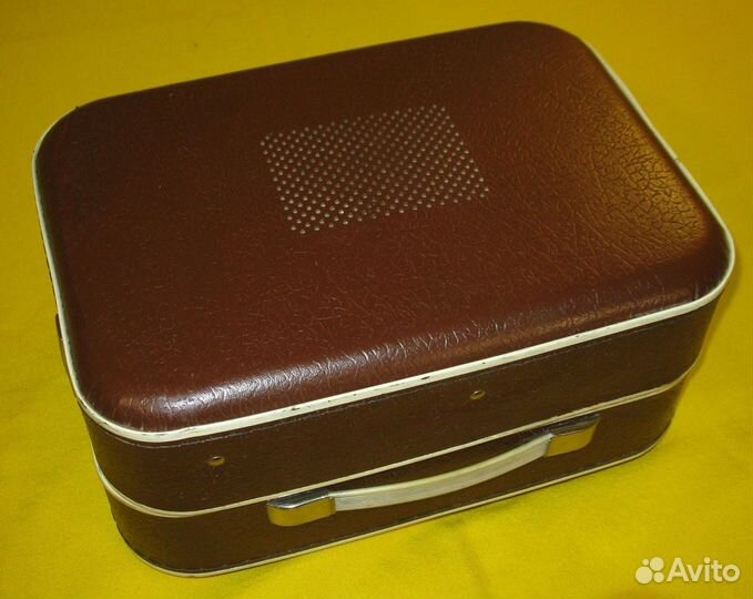 Электрофон (проигрыватель) 