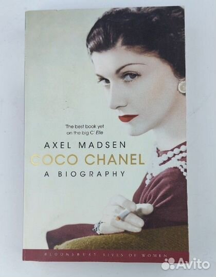 Coco Chanel - A Biography