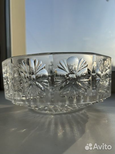 Ваза хрустальная